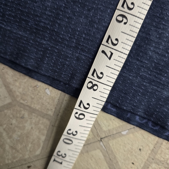 Lululemon Athletica Metal Vent Tech Long-Sleeve Shirt - Picture 5 of 8